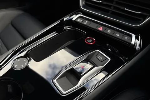 22 of 65 for Audi e-tron GT 105kWh Vorsprung Auto quattro 4dr