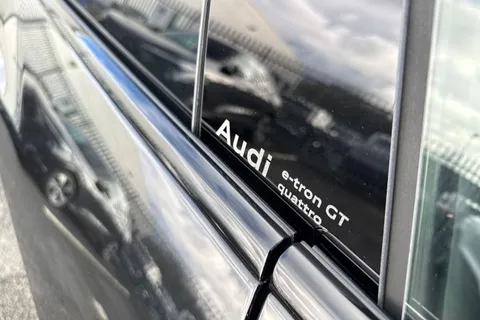 30 of 65 for Audi e-tron GT 105kWh Vorsprung Auto quattro 4dr