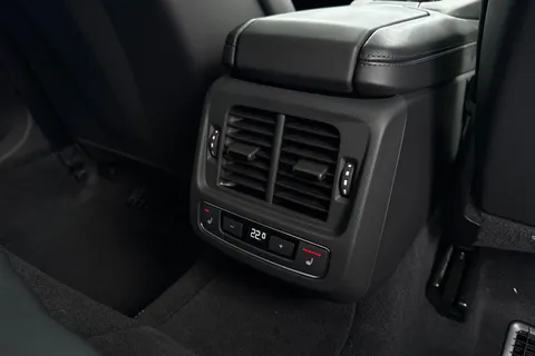 40 of 65 for Audi e-tron GT 105kWh Vorsprung Auto quattro 4dr