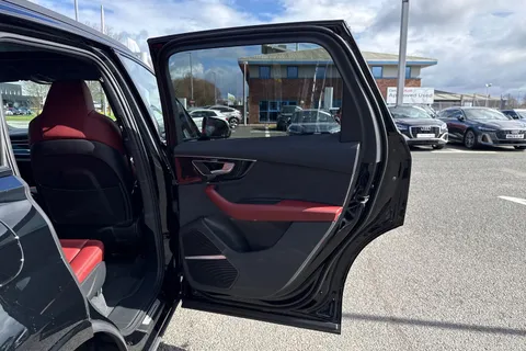  Audi SQ7 4.0 TFSI V8 Black Edition Tiptronic quattro Euro 6 (s/s) 5dr Thumbnail #38