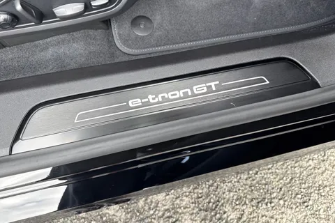 43 of 65 for Audi e-tron GT 105kWh Vorsprung Auto quattro 4dr