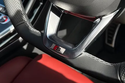  Audi SQ7 4.0 TFSI V8 Black Edition Tiptronic quattro Euro 6 (s/s) 5dr Thumbnail #44