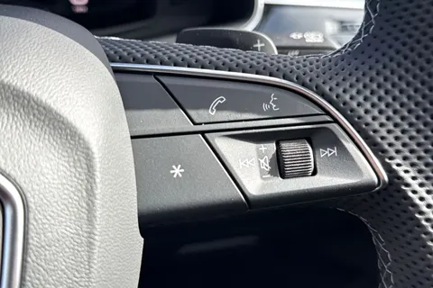  Audi SQ7 4.0 TFSI V8 Black Edition Tiptronic quattro Euro 6 (s/s) 5dr Thumbnail #50