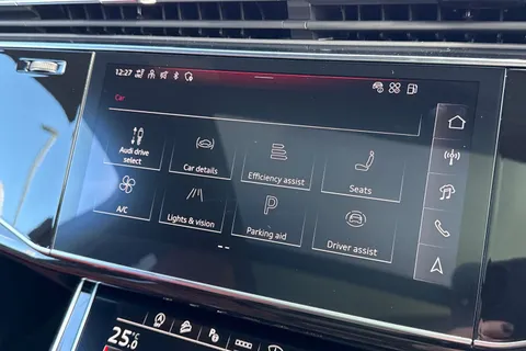  Audi SQ7 4.0 TFSI V8 Black Edition Tiptronic quattro Euro 6 (s/s) 5dr Thumbnail #56