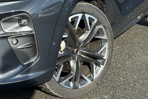 KS25NHK CUPRA Terramar 2.0 TSI VZ2 DSG 4Drive Euro 6 (s/s) 5dr Thumbnail #28