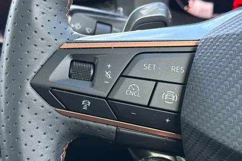 KS25NHK CUPRA Terramar 2.0 TSI VZ2 DSG 4Drive Euro 6 (s/s) 5dr Thumbnail #38