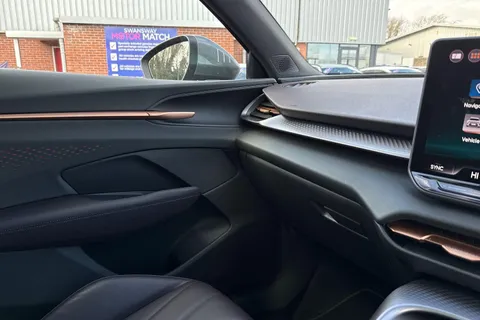 KS25NHK CUPRA Terramar 2.0 TSI VZ2 DSG 4Drive Euro 6 (s/s) 5dr Thumbnail #46