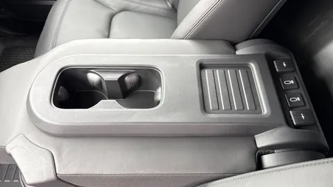 DN26HFR Land Rover Defender 110 3.0 D250 MHEV X-Dynamic HSE Hard Top SUV 5dr Diesel Auto 4WD MWB Euro 6 (s/s) (249 ps) Thumbnail #23