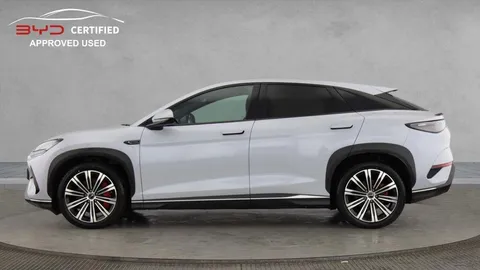 LF25MPD BYD Sealion 7 82.5kWh Design Auto AWD 5dr Thumbnail #4