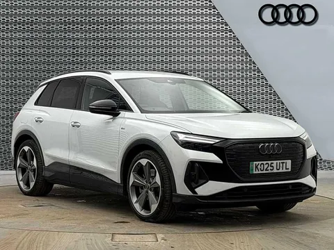 1 of 13 for Audi Q4 e-tron Q4 Black Edition 45 e-tron 210,00 kW