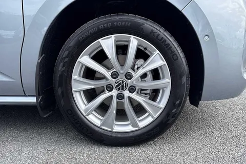 5 of 61 for VOLKSWAGEN MULTIVAN 2.0 TDI Style 5dr DSG