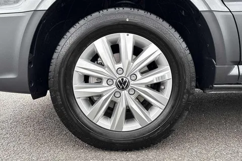 DG75CFX Volkswagen Grand California 2.0 TDI 600 5dr Tip Auto [3.5T] Thumbnail #23