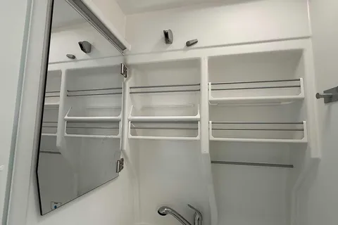 DG75CFX Volkswagen Grand California 2.0 TDI 600 5dr Tip Auto [3.5T] Thumbnail #43