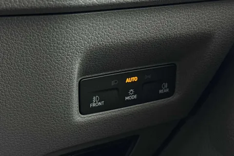 DG75CFX Volkswagen Grand California 2.0 TDI 600 5dr Tip Auto [3.5T] Thumbnail #52