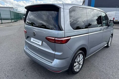30 of 61 for VOLKSWAGEN MULTIVAN 2.0 TDI Style 5dr DSG