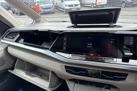 38 of 61 for VOLKSWAGEN MULTIVAN 2.0 TDI Style 5dr DSG