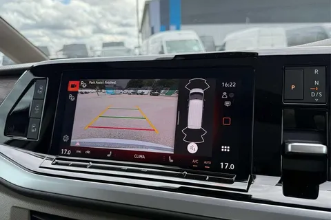 56 of 61 for VOLKSWAGEN MULTIVAN 2.0 TDI Style 5dr DSG