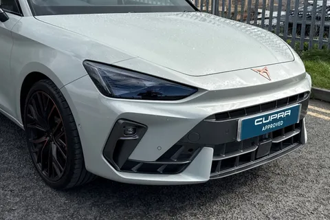 9 of 43 for CUPRA Leon 1.5 eTSI V3 DSG Euro 6 (s/s) 5dr