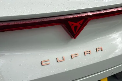 29 of 43 for CUPRA Leon 1.5 eTSI V3 DSG Euro 6 (s/s) 5dr