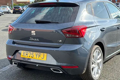 KR75YFJ SEAT Ibiza 1.0 TSI FR DSG Euro 6 (s/s) 5dr Thumbnail #10