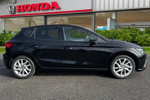 KR75YLT SEAT Ibiza 1.0 TSI FR DSG Euro 6 (s/s) 5dr Thumbnail #4