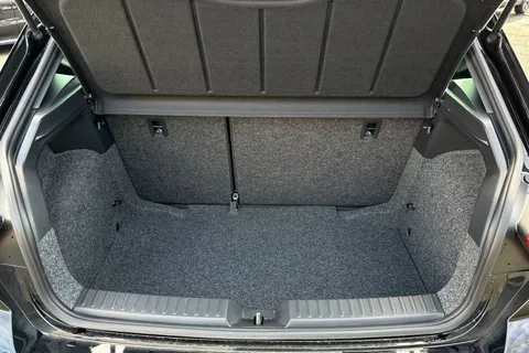 KR75YLT SEAT Ibiza 1.0 TSI FR DSG Euro 6 (s/s) 5dr Thumbnail #9