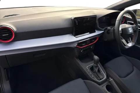 KR75YLT SEAT Ibiza 1.0 TSI FR DSG Euro 6 (s/s) 5dr Thumbnail #16