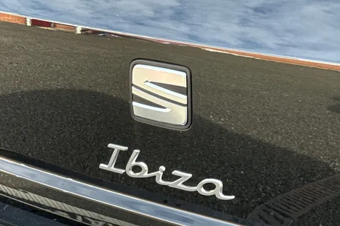 KR75YLT SEAT Ibiza 1.0 TSI FR DSG Euro 6 (s/s) 5dr Thumbnail #32