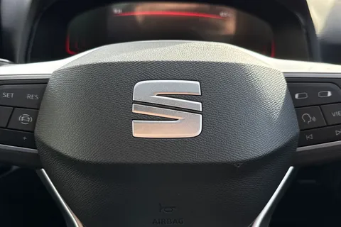 KR75YLT SEAT Ibiza 1.0 TSI FR DSG Euro 6 (s/s) 5dr Thumbnail #35