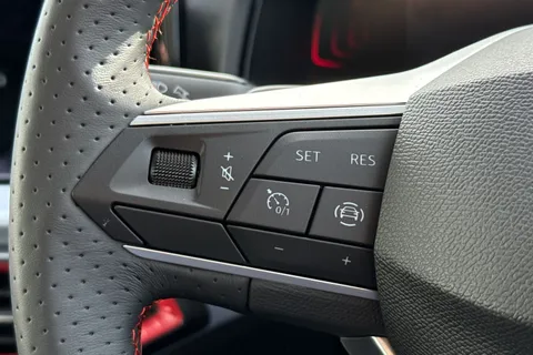 KR75YLT SEAT Ibiza 1.0 TSI FR DSG Euro 6 (s/s) 5dr Thumbnail #36