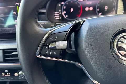 SV72PVY Škoda Kamiq 1.0 TSI SE L Executive DSG Euro 6 (s/s) 5dr Thumbnail #53