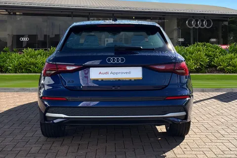KY25FHW Audi A3 Sport 40 TFSI e 204 PS S tronic Thumbnail #5