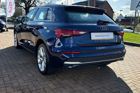 KY25FHW Audi A3 Sport 40 TFSI e 204 PS S tronic Thumbnail #9