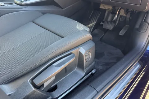 KY25FHW Audi A3 Sport 40 TFSI e 204 PS S tronic Thumbnail #40