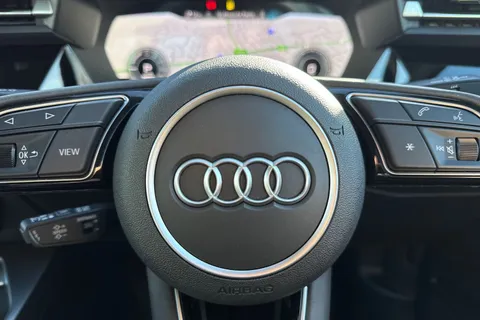 KY25FHW Audi A3 Sport 40 TFSI e 204 PS S tronic Thumbnail #48