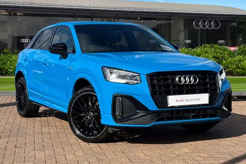 DY23FBB Audi Q2 Black Edition 30 TFSI  110 PS 6-speed Thumbnail #2