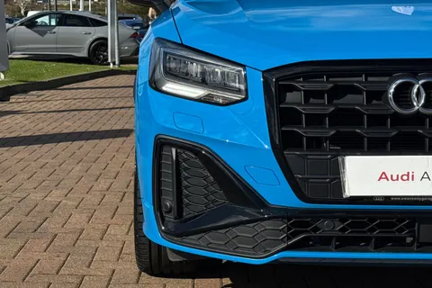 DY23FBB Audi Q2 Black Edition 30 TFSI  110 PS 6-speed Thumbnail #30