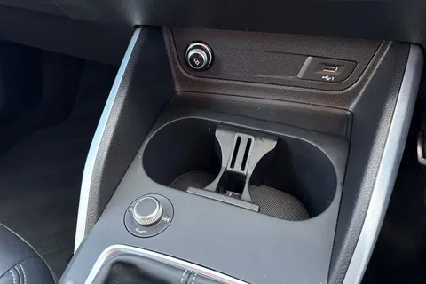 DY23FBB Audi Q2 Black Edition 30 TFSI  110 PS 6-speed Thumbnail #60