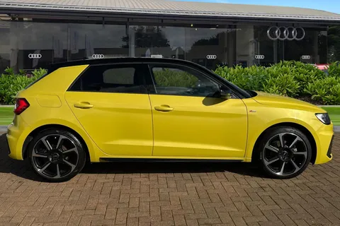 SO22WLH Audi A1 Black Edition 35 TFSI  150 PS S tronic Thumbnail #4