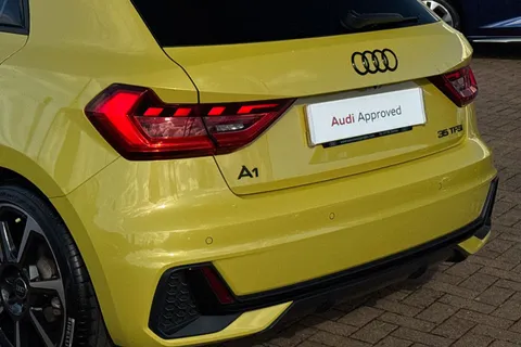 SO22WLH Audi A1 Black Edition 35 TFSI  150 PS S tronic Thumbnail #8