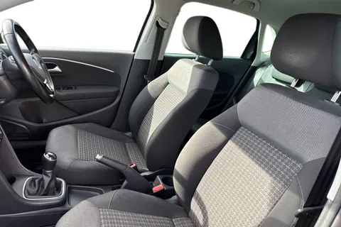 16 of 48 for Volkswagen Polo 1.0 BlueMotion Tech Match Euro 6 (s/s) 5dr