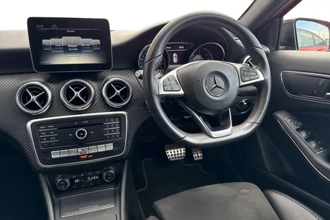 CE18VCP Mercedes-Benz A Class 2.1 A200d AMG Line (Executive) 7G-DCT Euro 6 (s/s) 5dr Thumbnail #19