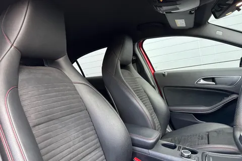 CE18VCP Mercedes-Benz A Class 2.1 A200d AMG Line (Executive) 7G-DCT Euro 6 (s/s) 5dr Thumbnail #25