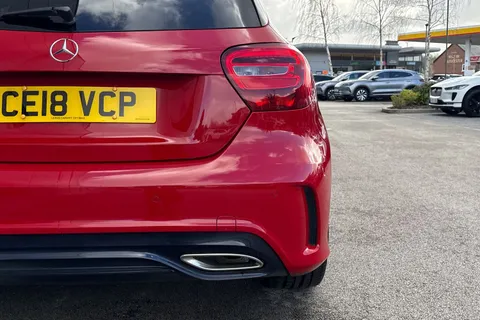 CE18VCP Mercedes-Benz A Class 2.1 A200d AMG Line (Executive) 7G-DCT Euro 6 (s/s) 5dr Thumbnail #26