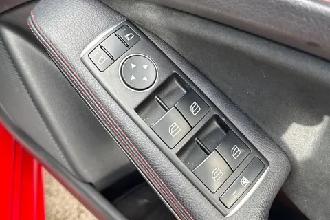 CE18VCP Mercedes-Benz A Class 2.1 A200d AMG Line (Executive) 7G-DCT Euro 6 (s/s) 5dr Thumbnail #42