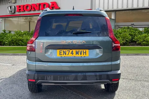 EN74MVH Dacia Jogger 1.6 Hybrid EXTREME Auto Euro 6 (s/s) 5dr Thumbnail #7