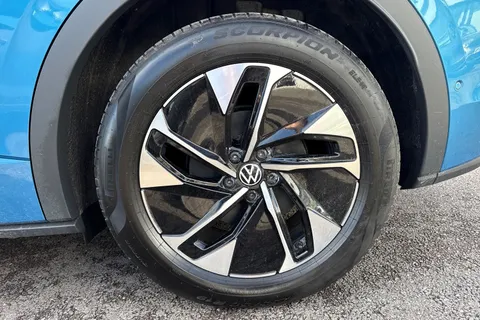 11 of 60 for Volkswagen ID.5 210kW Match Pro 77kWh⭐Heated seats, Climate windscreen, Matrix Lights, Key