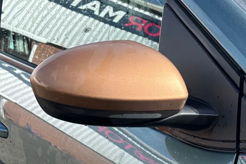 EN74MVH Dacia Jogger 1.6 Hybrid EXTREME Auto Euro 6 (s/s) 5dr Thumbnail #12