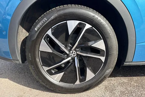 13 of 60 for Volkswagen ID.5 210kW Match Pro 77kWh⭐Heated seats, Climate windscreen, Matrix Lights, Key