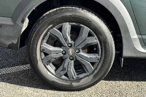 EN74MVH Dacia Jogger 1.6 Hybrid EXTREME Auto Euro 6 (s/s) 5dr Thumbnail #14